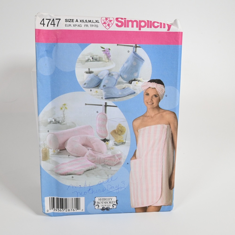 Simplicity 4747 Sewing Pattern Misses XS-XL Uncut Factory Folded Bath Wrap